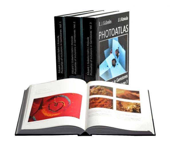 Photoatlas of Inclusions in Gemstones (Vol. 2) by Dr. Eduard J. Gübelin & John I. Koivula-96